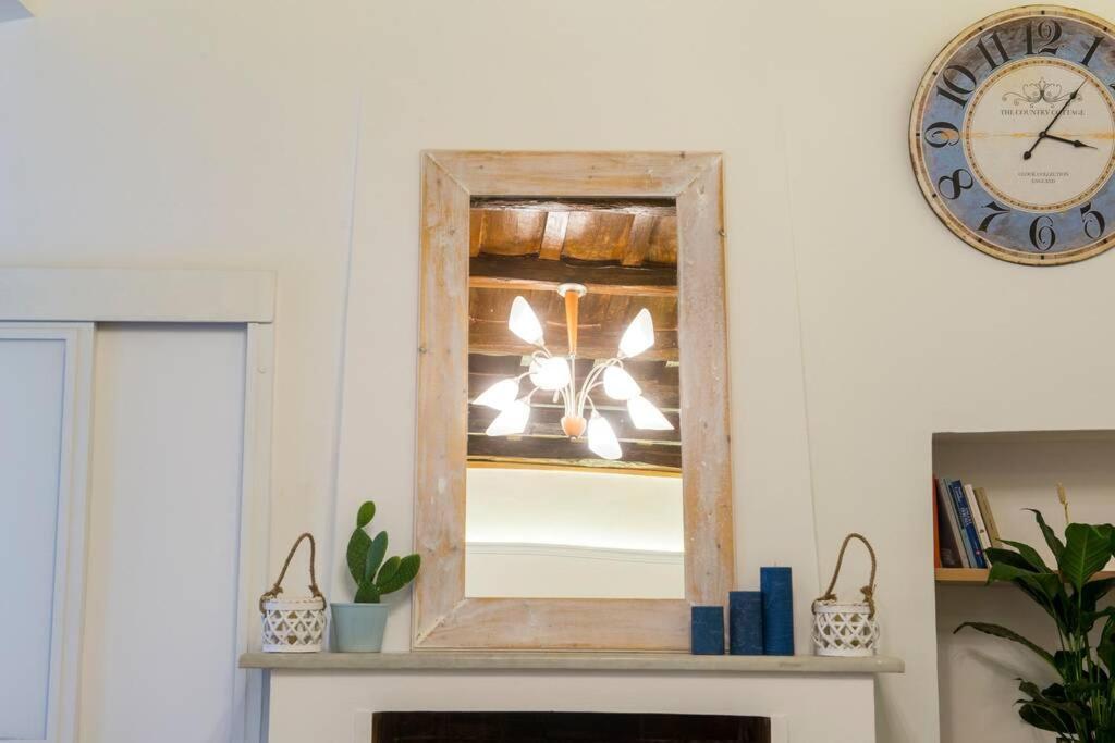 Colosseum/Panisperna Nina Apartament With Terrace ローマ エクステリア 写真